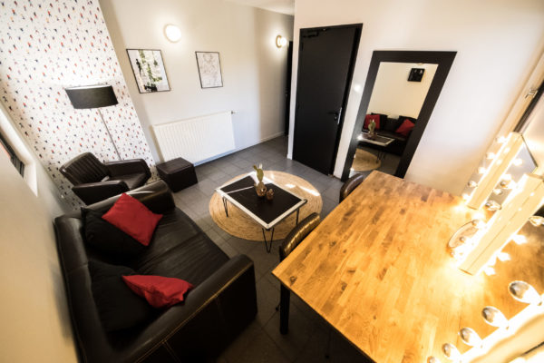 LOGE 2 V2