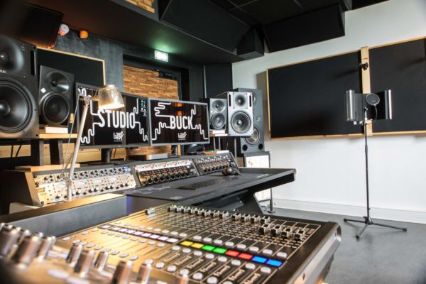 Studi Buck Enregistrement